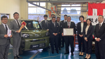北日本自動車大学校へタフトを寄贈